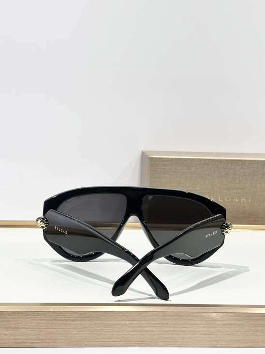 Picture of Bvlgari Sunglasses _SKUfw76404789fw
